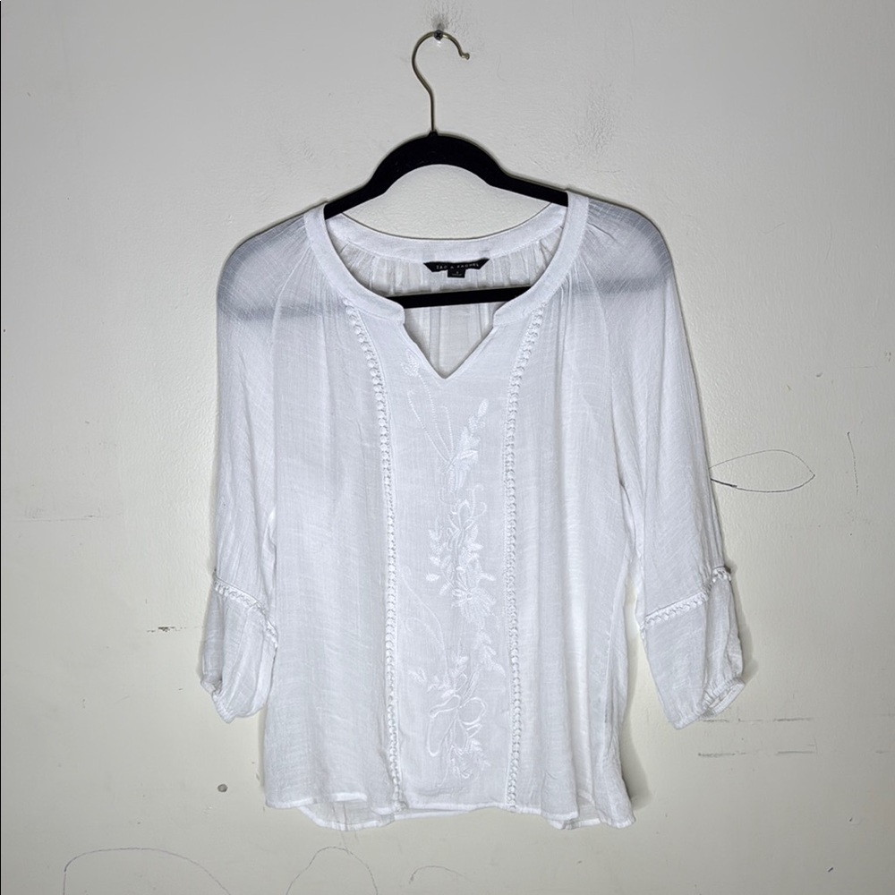 Zac & Rachel White Boho Embroidered Floral Lightweight Blouse Size Small